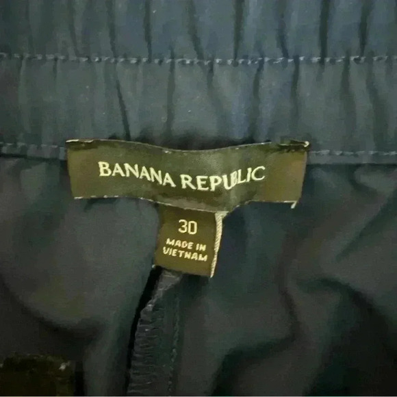 Banana Republic Motion Tech Hybrid Pant - Picture 6 of 10